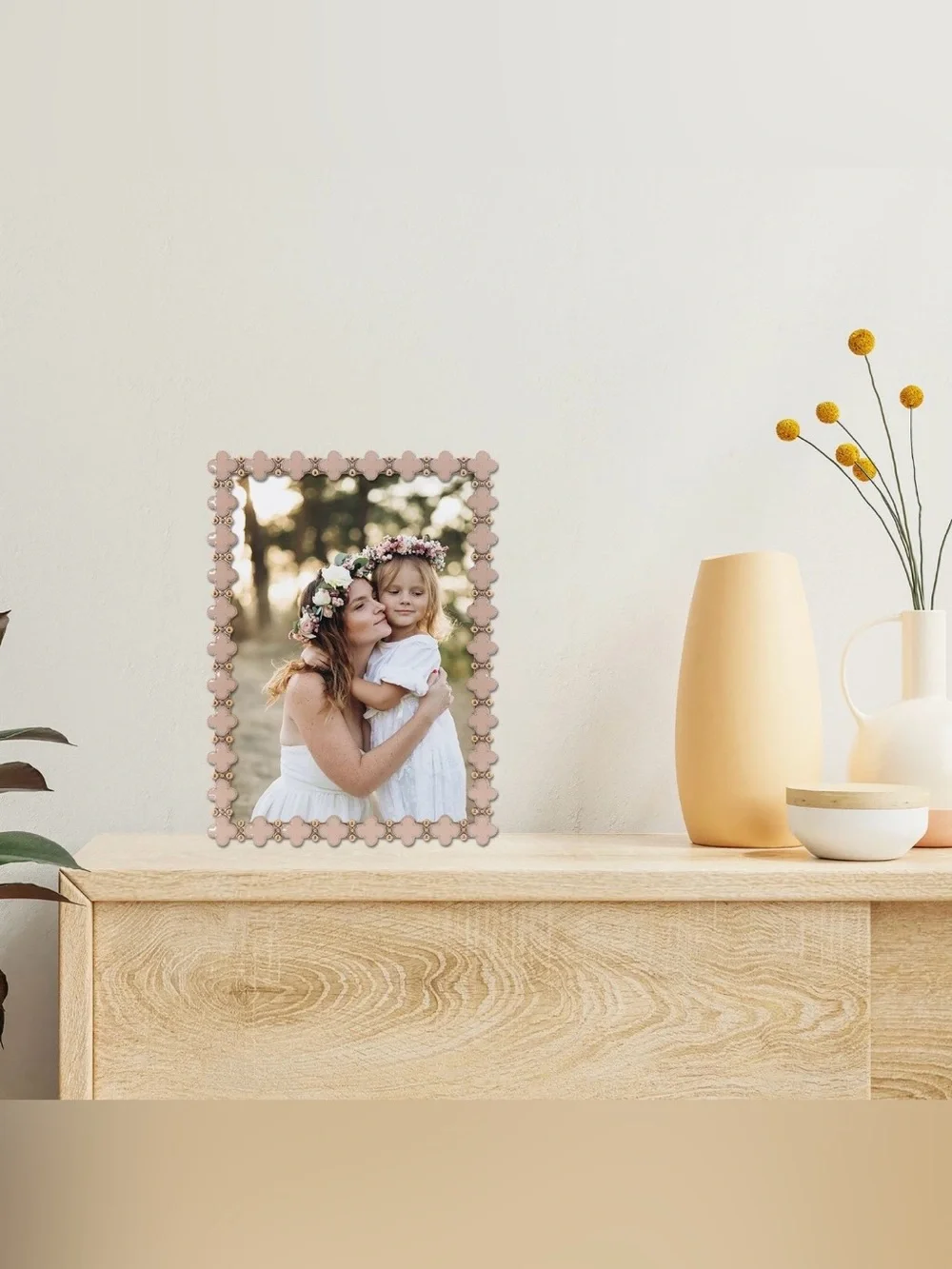 Lawrence Frames Pink Enamel Clover Picture Frame Pink/Gold   5” X 7” NWT